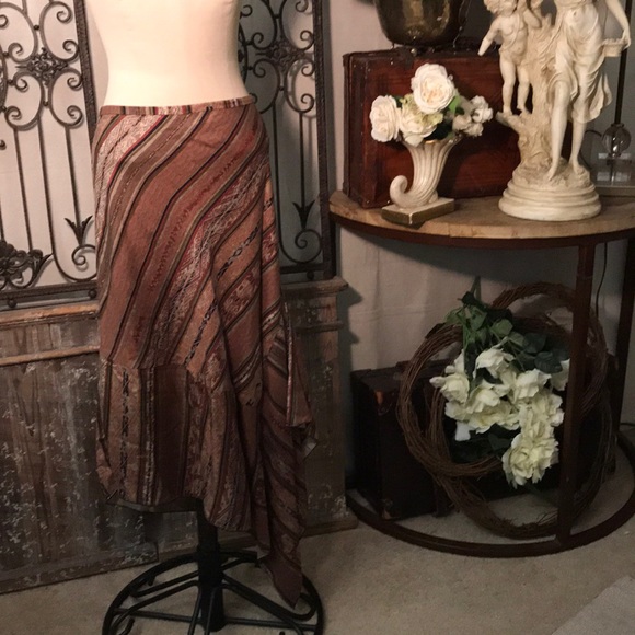 Peruvian Connection asymmetrical boho skirt - Picture 2 of 8